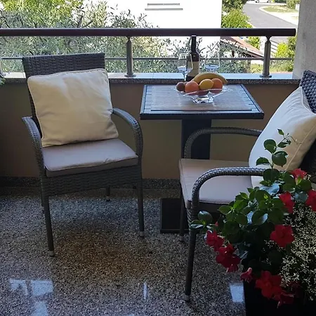 Alea Apartment