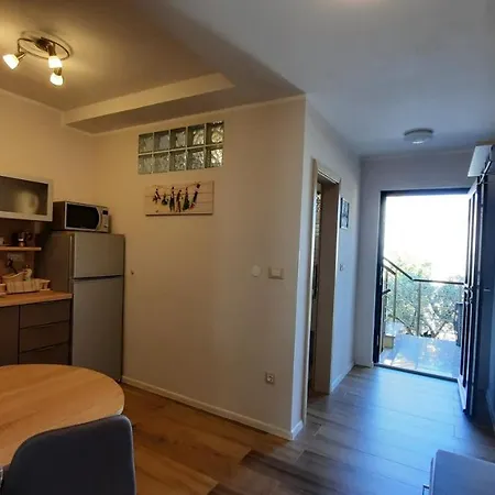 Apartment Alea *