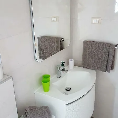 Alea Apartment