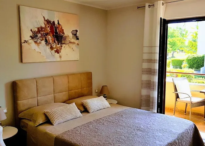 Apartament Alea *