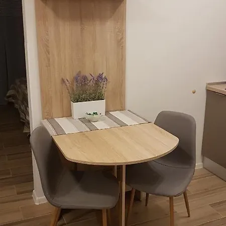 Alea Apartman *